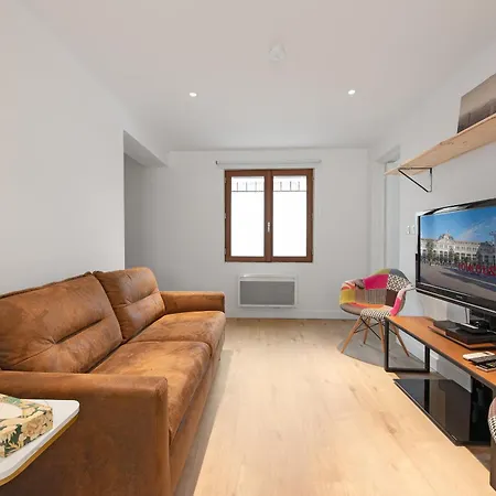 Le Gorille Hypercentre Et Climatisation Apartamento